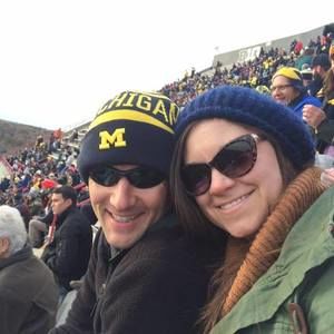 Meet your Posher, Sidney